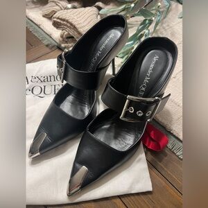 MCQUEEN 38.5 Punk Pointed Cap Toe Mules